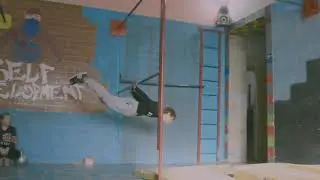 STREET WORKOUT by SELF DEVELOPMENT