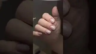 Покрытие ногтей обычной базой #nails #наращиваниеногтей #дизайнногтей #маникюр  #покрытиеногтей