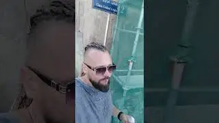 Тбилиси горы кругом и скалы