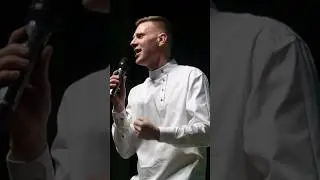 А я милого узнаю по походке. Сергей Новоселов. Зал не хотел отпускать после такого исполнения  #2024