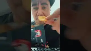Unbelievable this is the Best way to open a bag of chips 🤔