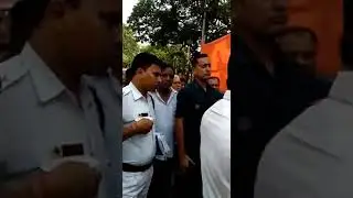 अमित शाह जी की रैली मैं कोलकाता पुलिस और कैलाश विजयवर्गीय के बीच तीखी बहस।uncut