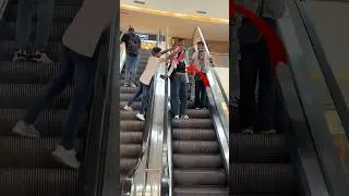 Varmala prank 😍 on Esclotoar #shorts #prankvideo #funny #comedy #prankinidia #prank #vairlprank