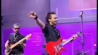 কানাডার টরন্টোতে বালামের অসাধারণ পরিবেশনা।
