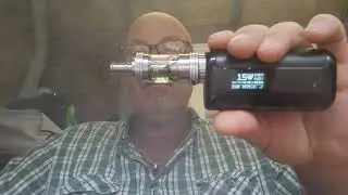 Uwell Crown, mit 10 Watt dampfen.