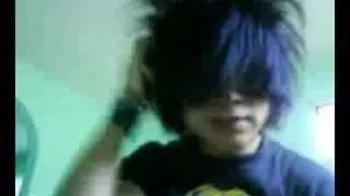 kOmO HaCEr Un PeiNaDo EmO [EmO / ScEnE]
