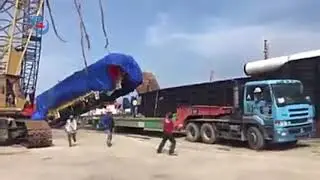 APES  BANGET..!!! GERBONG KERETA API JATUH