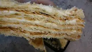 Слоёный торт Наполеон из магазина 