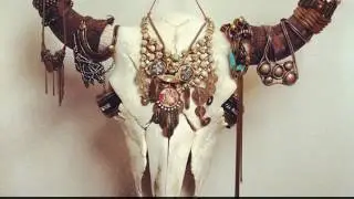 100+ Creative Jewelry Display Props