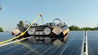 איך מעבירים את רובוט הניקיון לפאנלים סולאריים ה-SolarCleano M1 מקצה שורה לשורת פאנלים גבוהה?