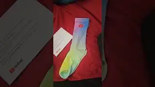 I HAVE YOUTUBE SOCKS @YouTube thank-you #YouTubeHighFive #hydrate #audhd #stitch #vtuber