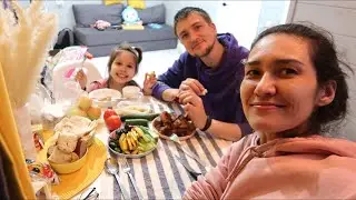 VLOG: WE ARRIVED AT A GRAY HOUSE NEAR THE RAILROAD! WE'RE MAKING SHASHLIK🍖