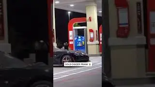 PICKING UP GOLD DIGGER PRANK #shorts #viral #trending #youtubeshorts