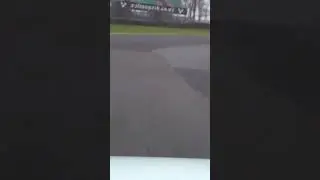 harv's nervous laugh 😃 as we take old hall corner at the top of the avenue at oulton park 😅🤣