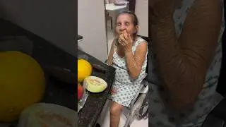 VÓ SÓ QUER COMER FRUTA AGORA