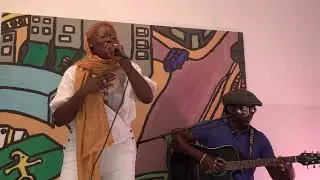Küchentisch Konzert w/ Godmother & Etienne Eben