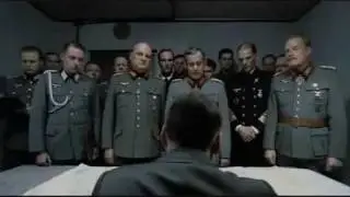 Hitler fatica a laurearsi in ingegneria dell'informazione