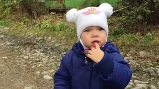 ВКУСНАЯ ЯГОДА - АЖ ГЛАЗ ДЁРГАЕТСЯ!!!