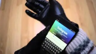 Touchpoint 2.0: Touchscreen Leather Gloves with the magic of NFC