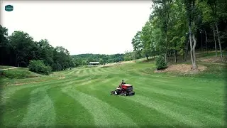 Is This The Greatest Backyard Lawn In America?? // Spud Run Golf Visit + Turfgrass Tours 2024