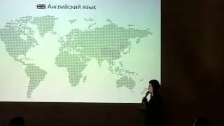 Макс виступає на дизайн мітапі