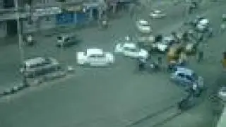 Indian traffic, crazy car movie!!