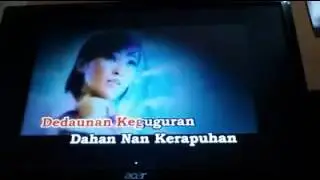 Bunga-Bunga Cinta Cover By Eifah !!!