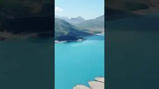 Lac du Mont-Cenis, France #travelphoto #photographe #montcenis #alpes #dronevideo