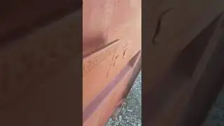 Very easy Access to an old  Shipping Container