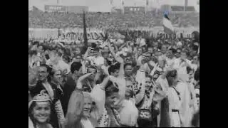 14 декабря 1943 года постановлением Политбюро ЦК ВКП(б) утверждён Государственный гимн СССР