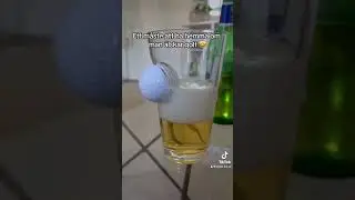 Dricksglas med golfboll