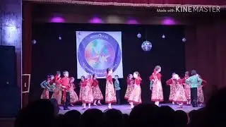 Мой коллектив танцует танец "щеголёк,,