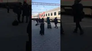 Поезд с Москвы в Дагестан , перегрелись тепловозы ТЭП70