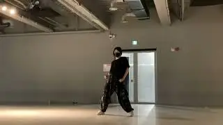 song's by Billie Eilish / Tina Boo Choreographies some kesit