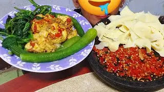 ASMR MUKBANG SAMBEL AYAM  KAMPUNG+ LALAPAN NYA SAMA SAMBEL TERASI