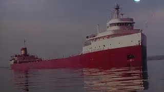 Wreck of the Edmund Fitzgerald: What makes the gales of November?