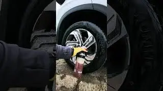 Помыл, почистил, начернил колеса автомобиля Hyundai Santa fe 