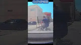 Contromano in bicicletta al centro commerciale - #shorts