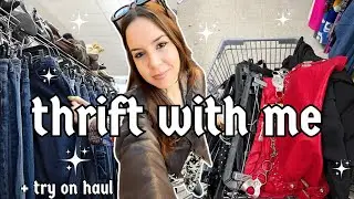 come thrift with me for fall/winter wardrobe essentials! || try on haul