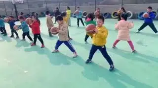 How to train Kindergarten Kids for basketball?|| How to train kids for basketball? || Mona's World||