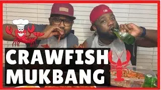 Louisiana Crawfish Mukbang | Jay and Antoine