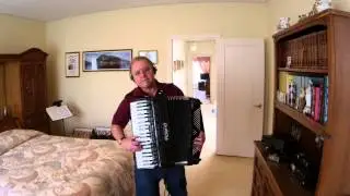 Hound Dog (Elvis)   Mario Muschi- Accordion