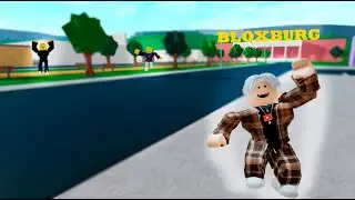 Я СЫГРАЛ В ДОБРО ПОЖАЛОВАТЬ В BLOXBURG, И ПОСТРОИЛ ДОМ👍