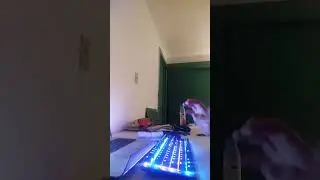 974 Taps in 30 seconds