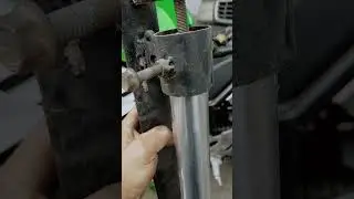 Pakai alat ini bosku ..biar cespleng langsung terbuka klips nya😁😁