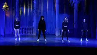 Девчонки исполняют. Современные танцы 