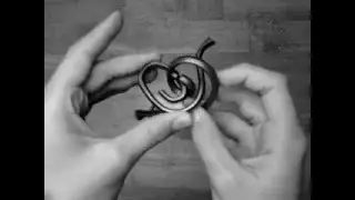 How to solve Hanayama Enigma Puzzle