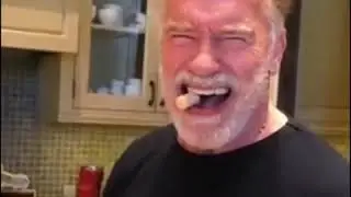 ARNOLD SCHWARZENEGGER HHHA HA HA | MEME