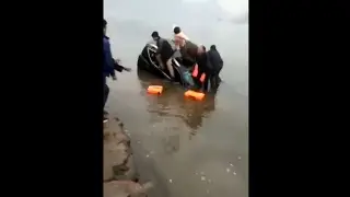 Man throws baby from sinking car. Only in China....