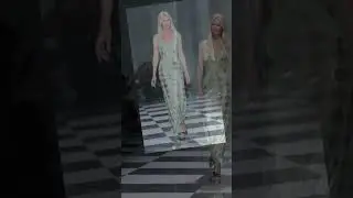 Claudia Schiffer at the Versace Spring 2024 Runway 